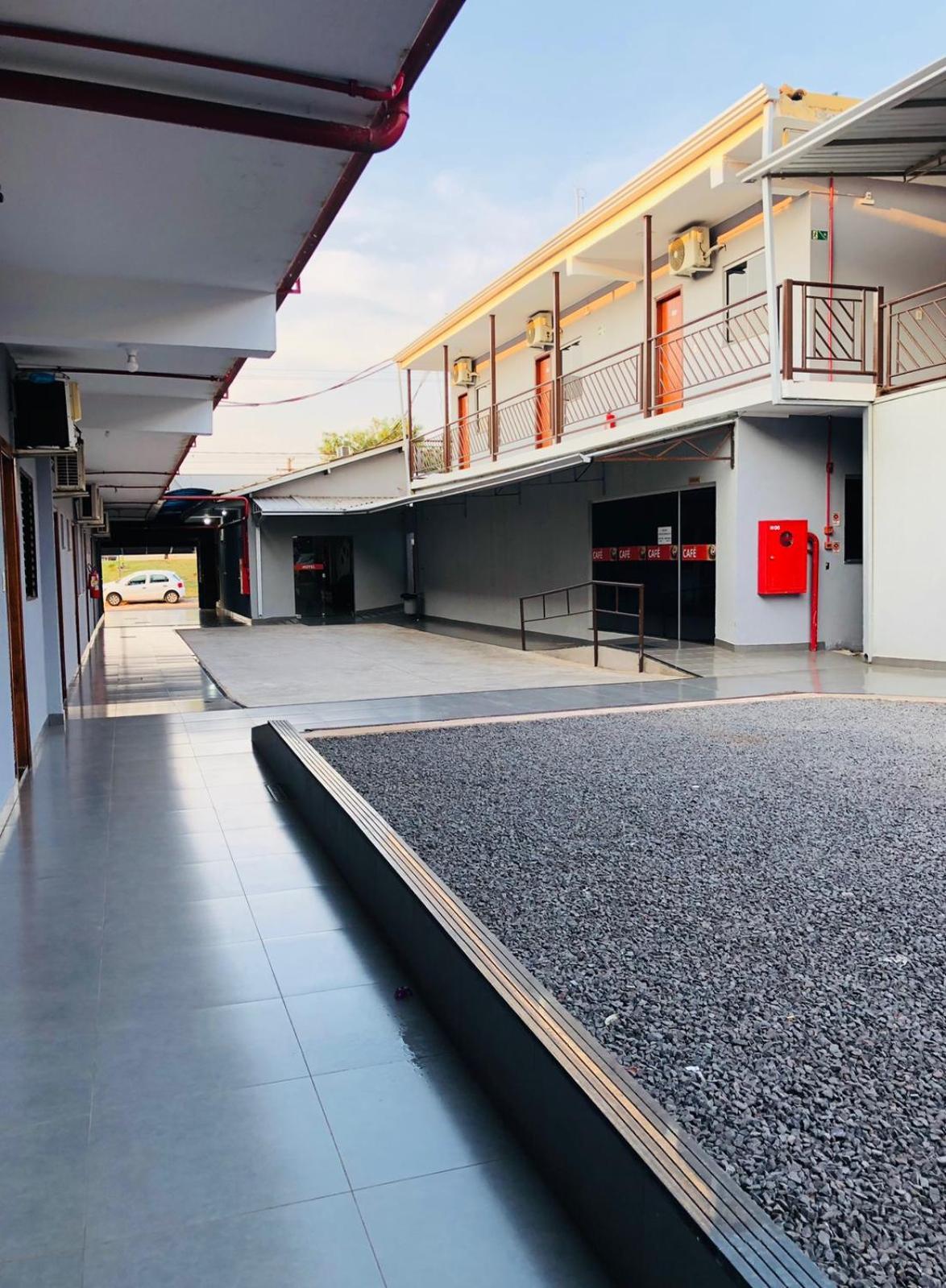 קמפו גרנדה Hotel 2 Irmaos מראה חיצוני תמונה